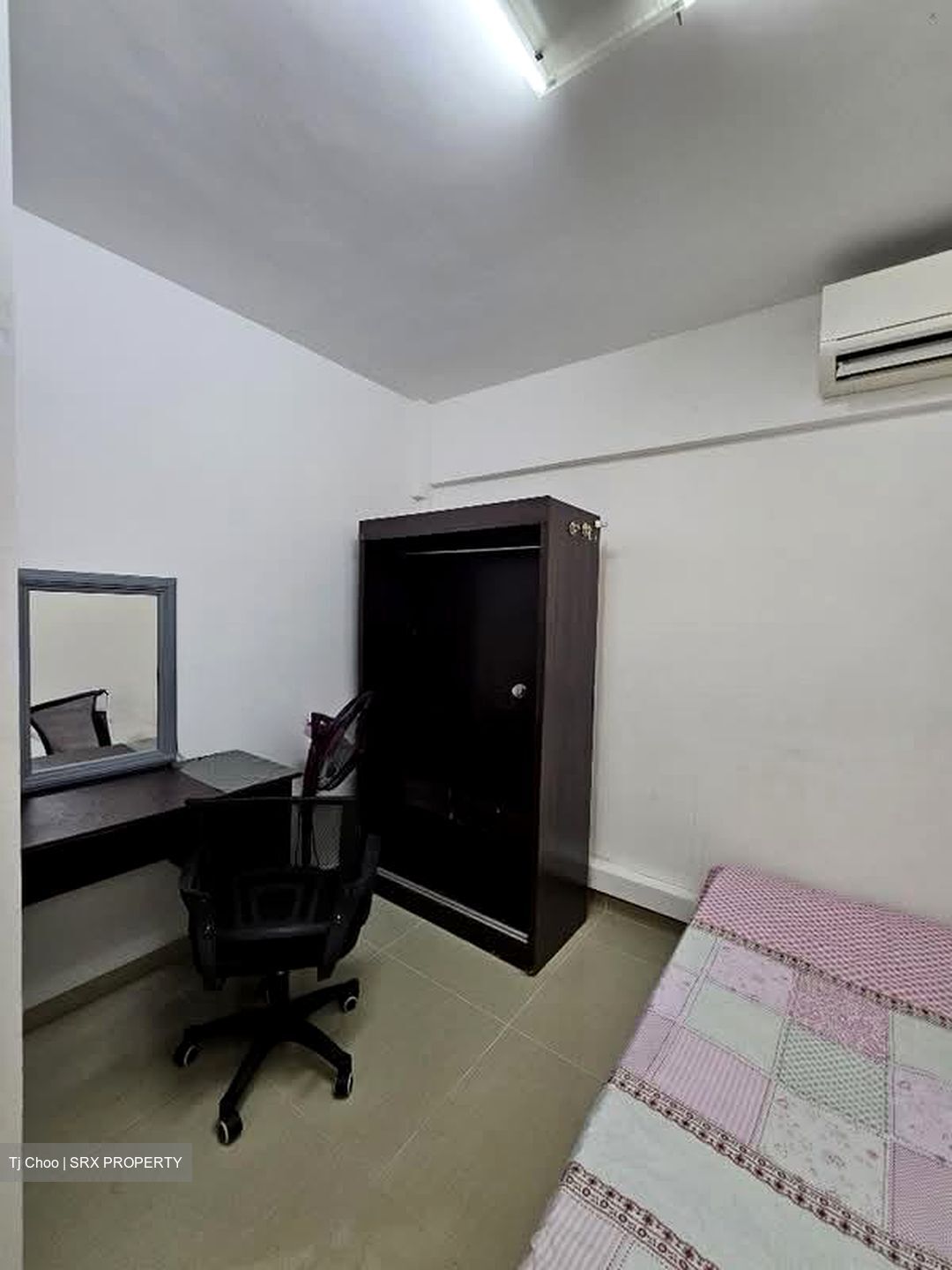 Yio Chu Kang Green (D20), Shop House #568679911